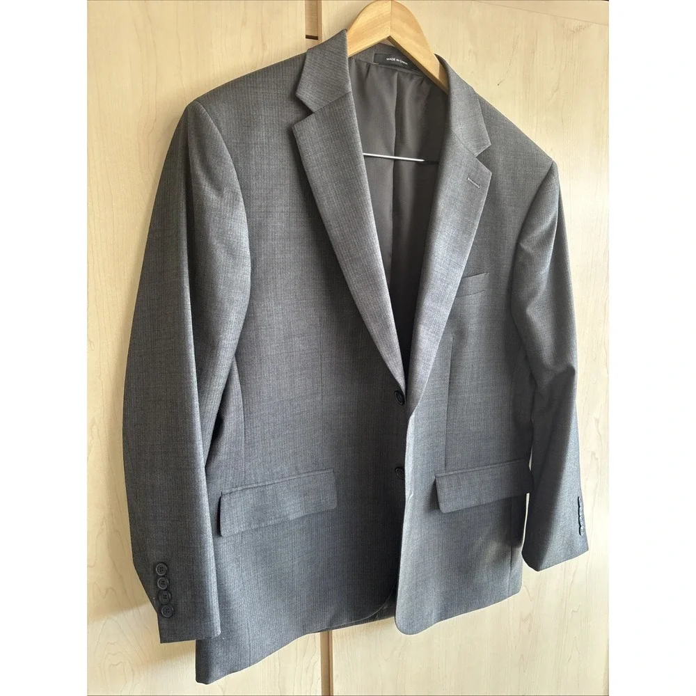 Kenneth Cole Awearness Blazer Sport Coat Jacket Mens 42S Gray Slim Fit Stretch